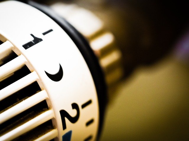 Falling energy prices mean it time to get a better deal.